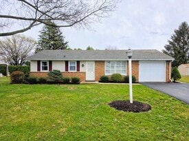 Building Photo - 2 Colonial Ave