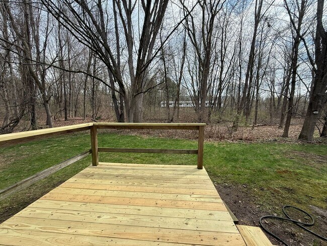 Building Photo - 22 Hadley Rd