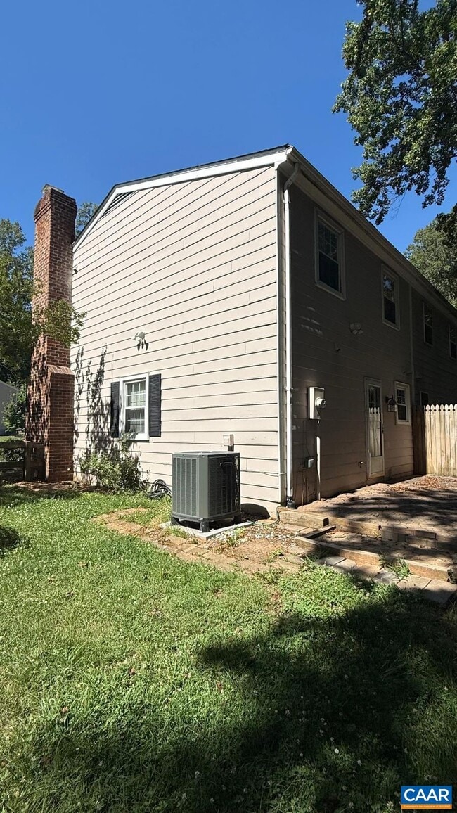 Building Photo - 282 Albert Ct