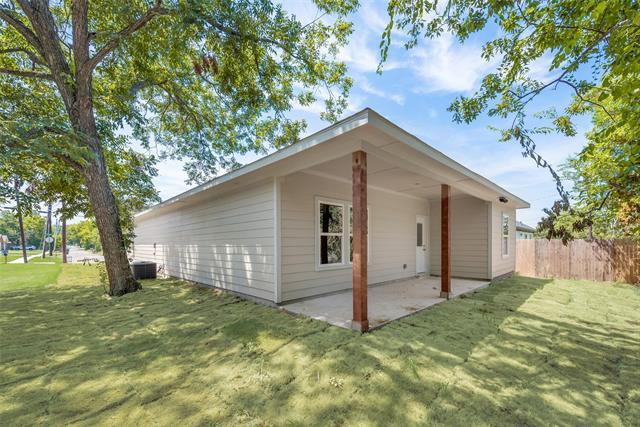 Building Photo - 3012 Silver St