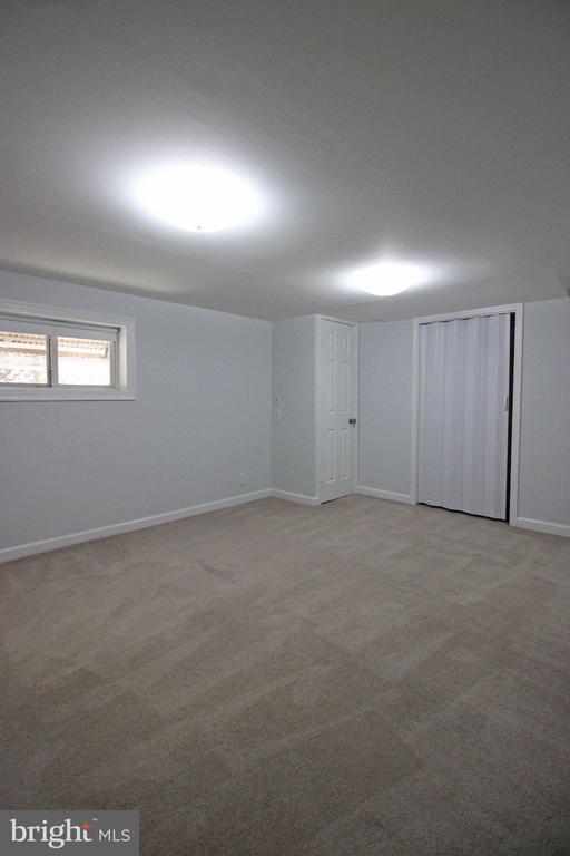 Building Photo - 13111 Willoughby Newton Dr