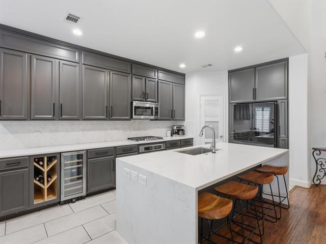 Building Photo - 11398 Plainview Dr