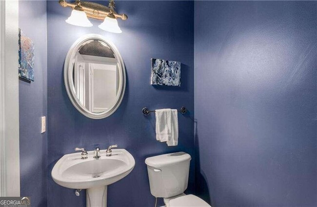 Building Photo - 3733 Paces Park Cir SE