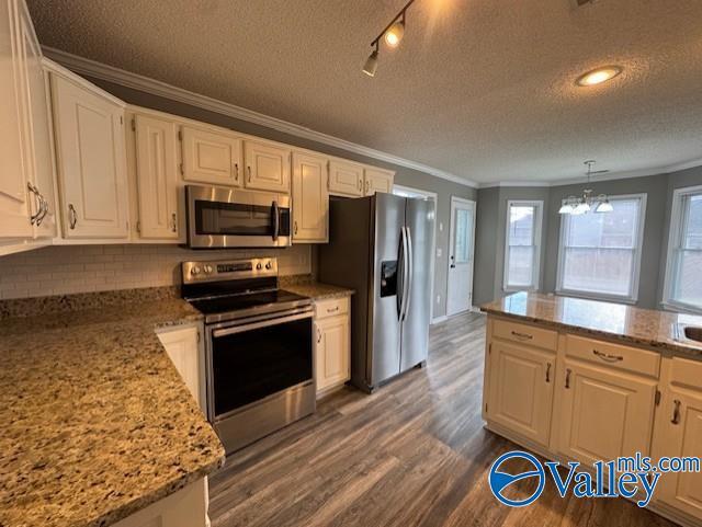 Building Photo - 106 Claytor Ln