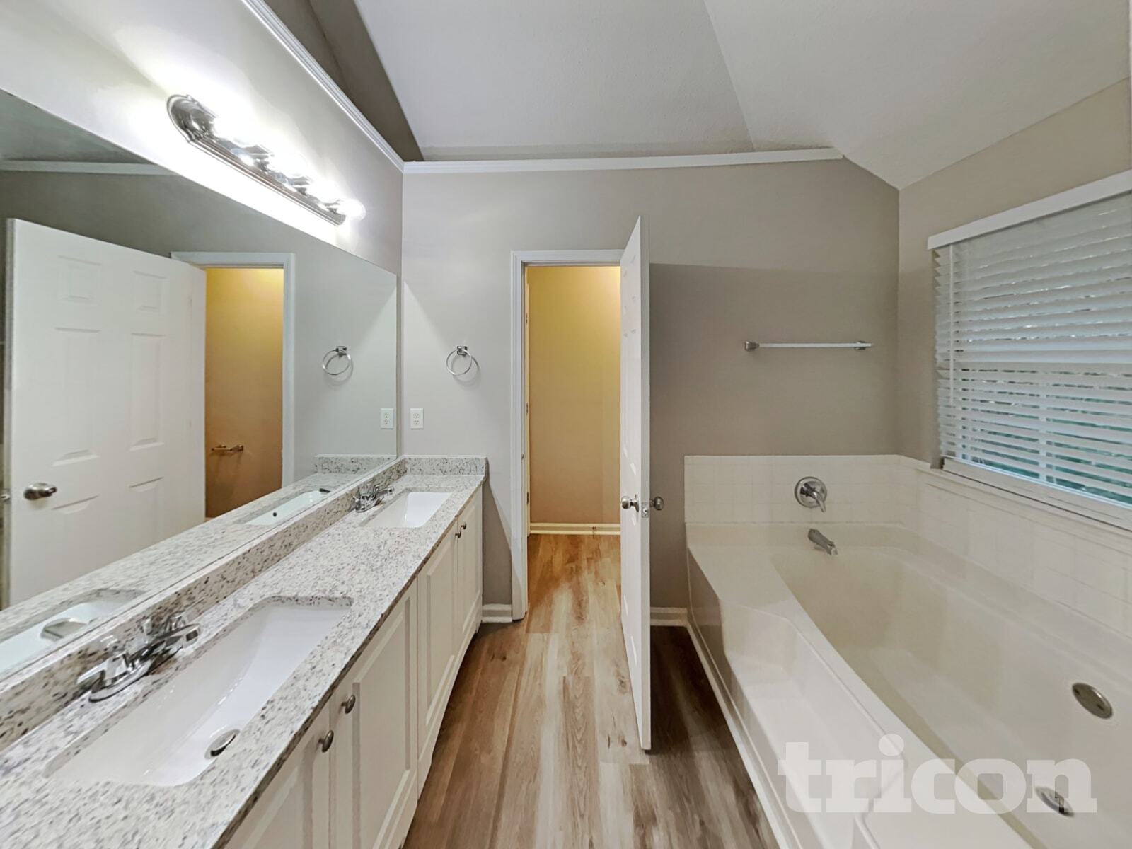 Building Photo - 222 Southwind Ln