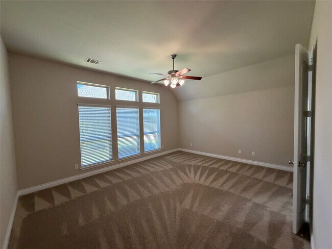 Building Photo - 103 Wild Garden Ct
