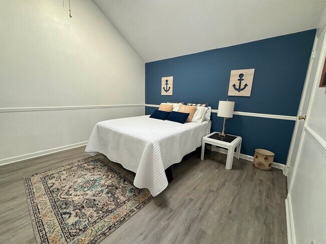 Building Photo - 3700 Golf Colony Ln