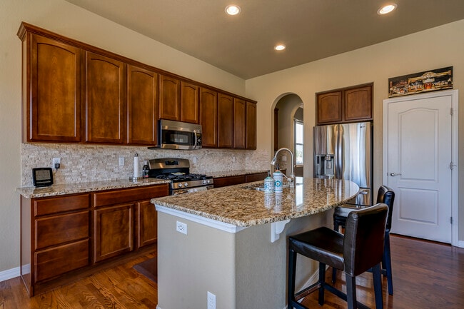 Building Photo - 7868 Renegade Hill Dr