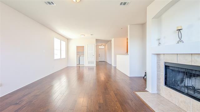 Building Photo - 809 White Dove Dr