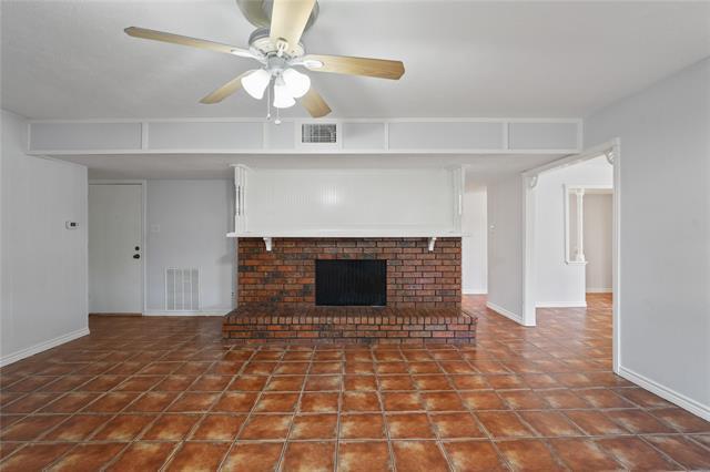 Building Photo - 9214 Vagas Dr