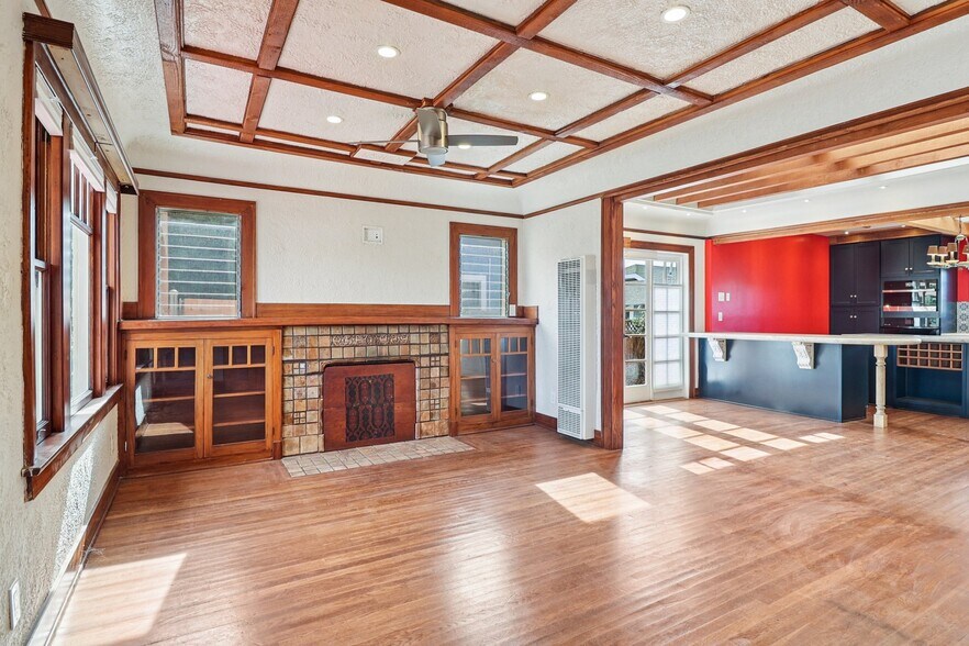 Building Photo - 3114 Bancroft St