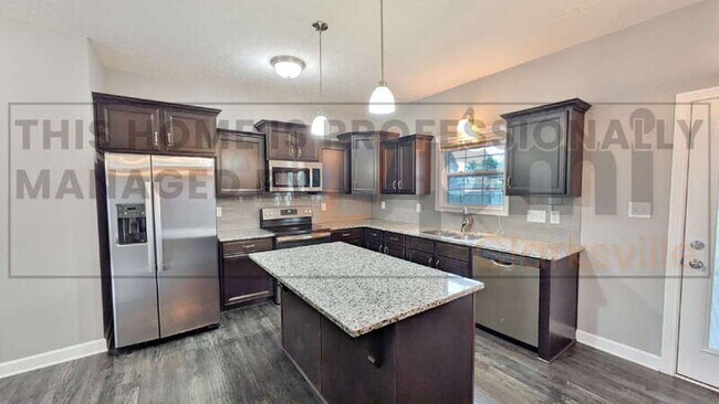 Building Photo - 1746 Ellie Piper Cir