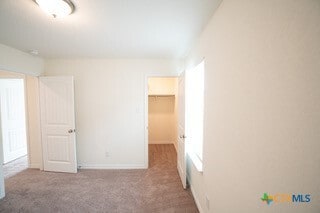 Building Photo - 337 Harvest Flds