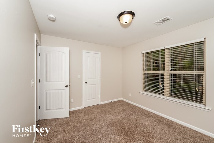 Building Photo - 5360 Jean Ridge Ln