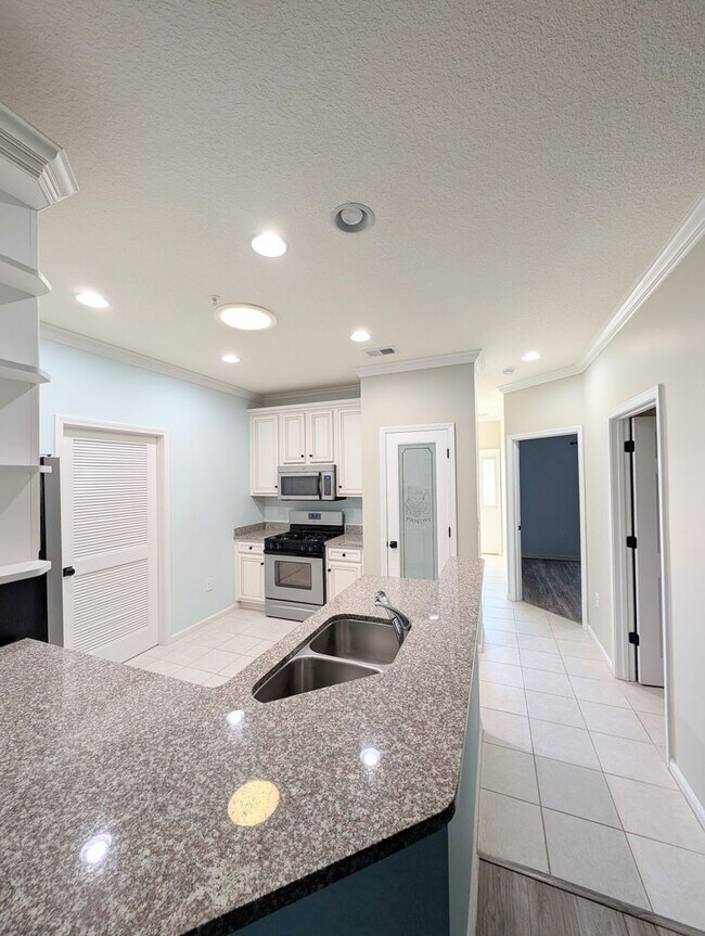 Building Photo - Live the Coastal Dream in This Gorgeous 3BR Murrells Inlet Condo - Long Term Rental