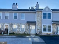 Building Photo - 9 Revere Pl