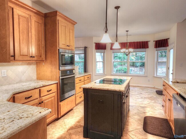 Building Photo - 93 Fernbrook Ct