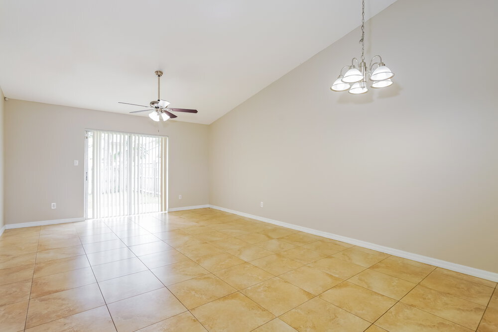 Building Photo - 12775 Majorama Dr