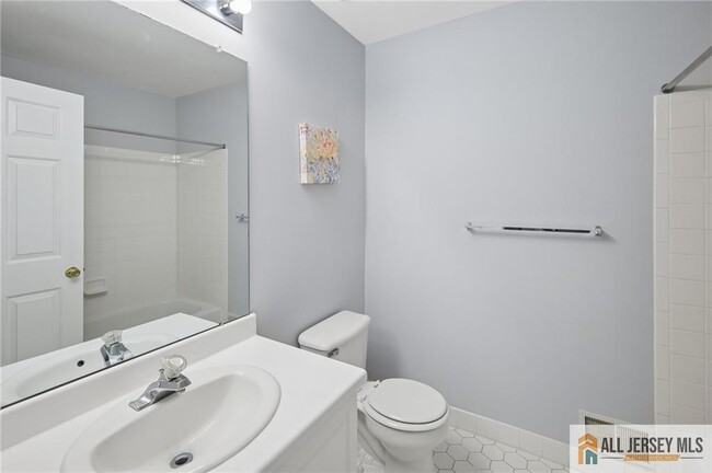 Building Photo - 103 Berkshire Dr