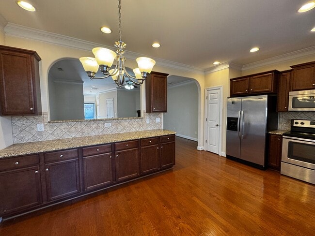 Building Photo - 5042 Wyngate Village Dr