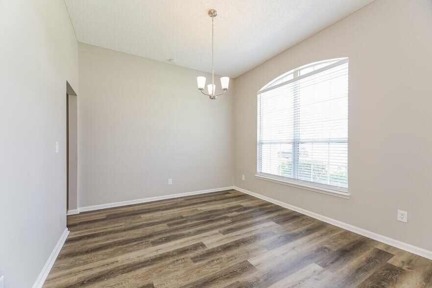 Building Photo - 1841 Heartpine Dr