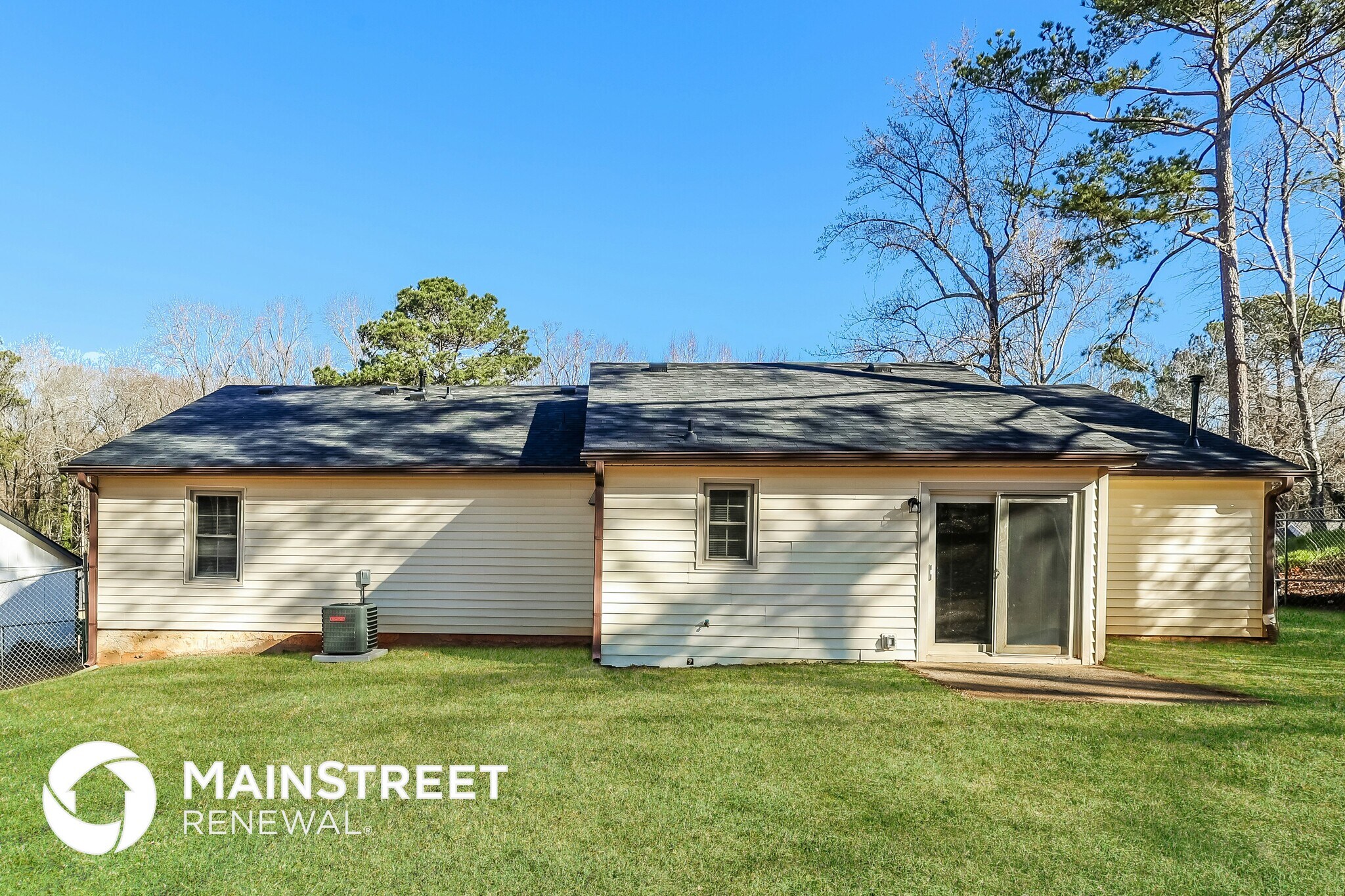 Building Photo - 1070 Salisbury Trail