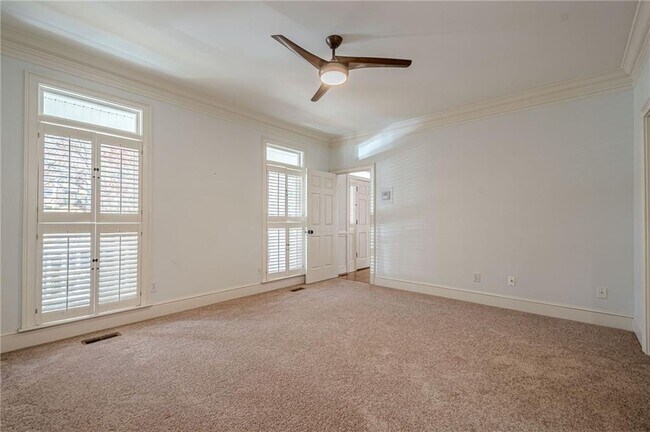 Building Photo - 34 Johnston Row NW