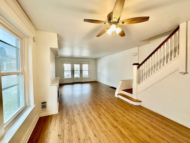 Building Photo - Cozy 3 bedroom home located in South Allentown, PA