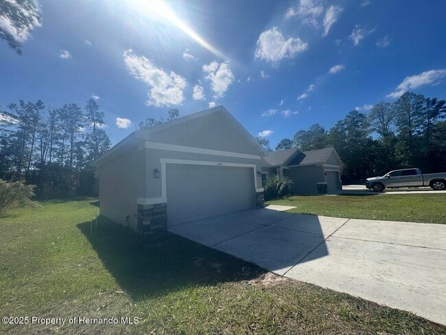 Building Photo - 6270 W Oak Park Blvd