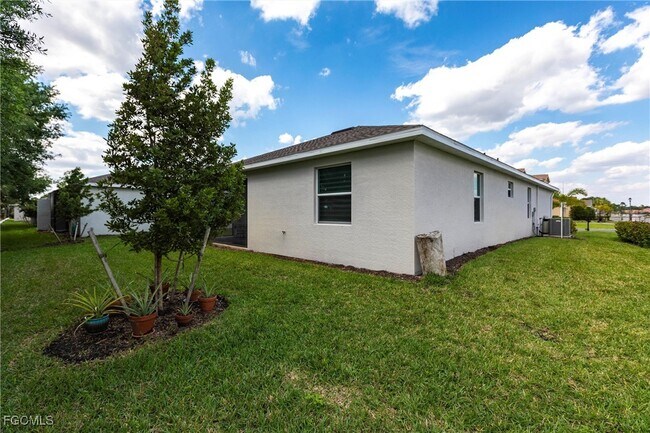 Building Photo - 9128 Leatherwood Loop