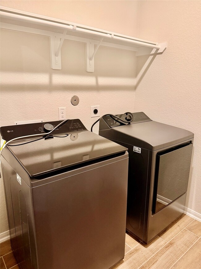 Building Photo - 12103 Wooden Mill Ln