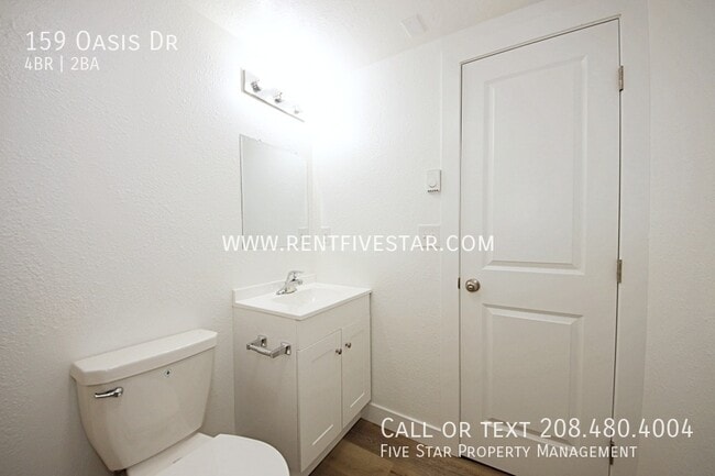 Building Photo - 159 Oasis Dr