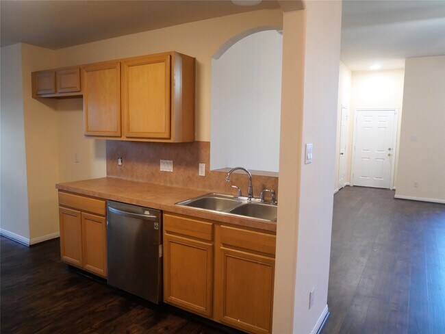 Building Photo - 2311 Flint Brook Ct