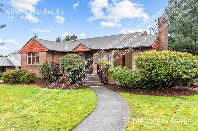 Primary Photo - 6559 42nd Ave NE