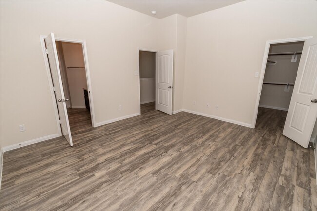 Building Photo - 19438 Plantation Field Dr