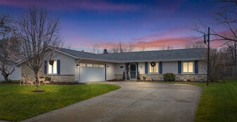 Building Photo - 4612 Mirror Light Pl