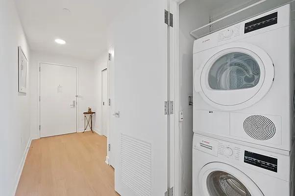 Building Photo - 3 bedroom in BROOKLYN NY 11217