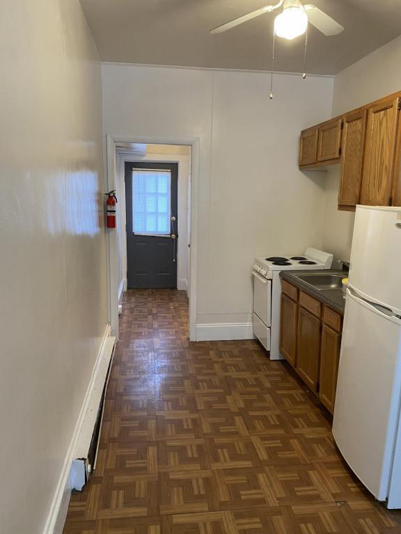 Building Photo - 372-376 E. High Street