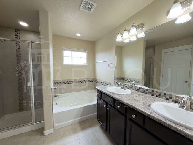 Building Photo - 7356 Big Prairie Ct
