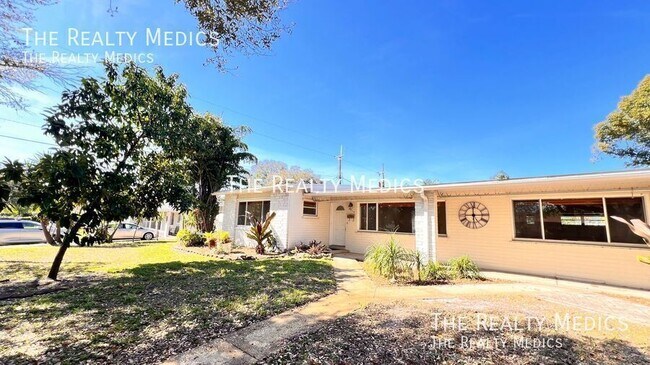 Building Photo - 1516 Dove Dr