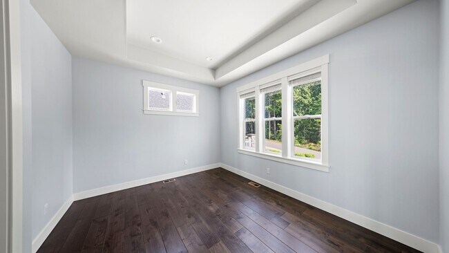 Building Photo - Incredible View Home - 5 Beds 2.5 Baths - Pet Friendly - NAS Whidbey - Island Hospital