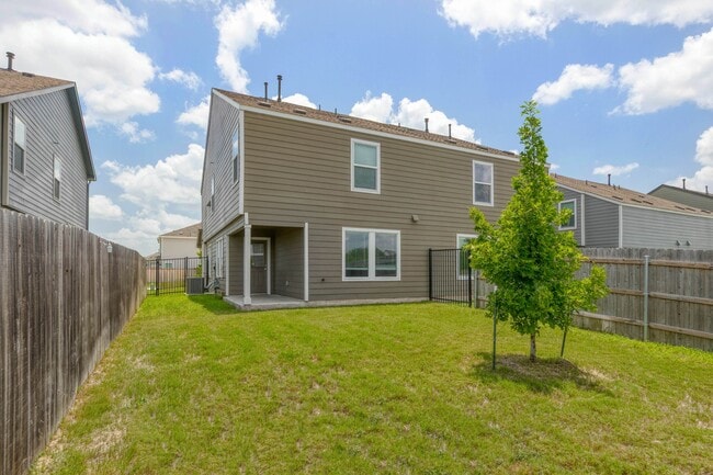 Building Photo - 7212 Sparkling Light Dr