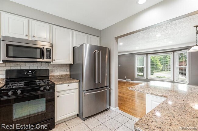 Building Photo - 4313 Berkshire Rd