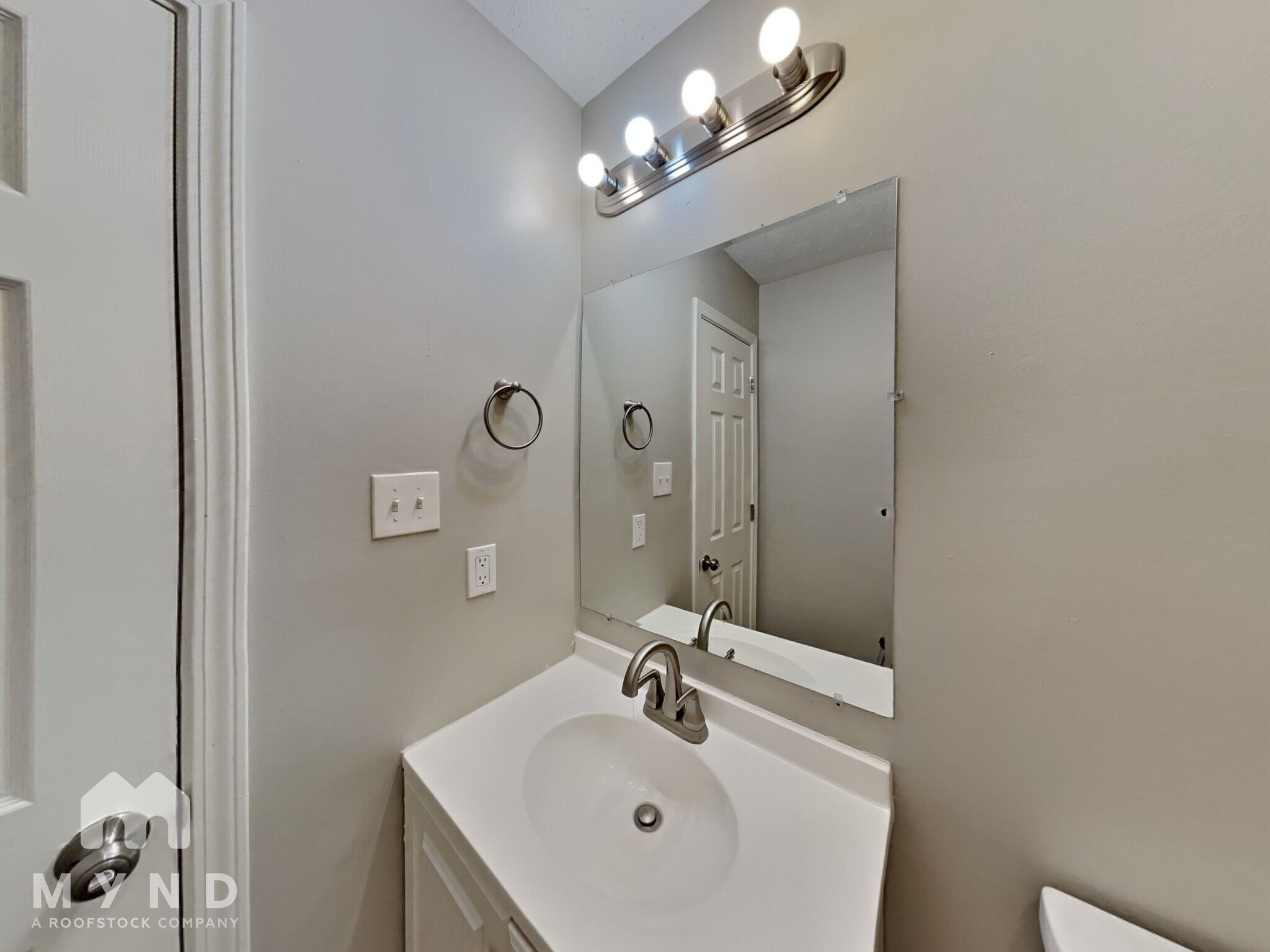 Building Photo - 6040 Buell Ln