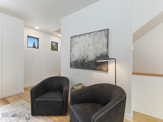 Building Photo - 166 Bridger Mdw Trl