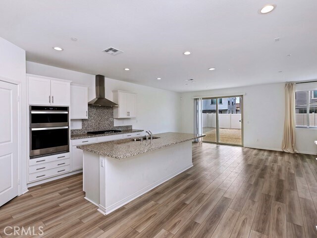 Building Photo - 29553 Tulipwood St