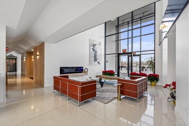 Building Photo - 25-40-40 Shore Blvd