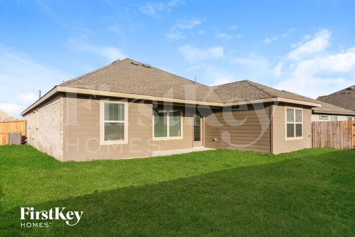 Building Photo - 7727 Jasmine Chase Dr