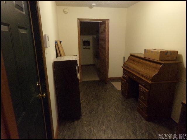 Building Photo - 1068 Fox Hunt Trail