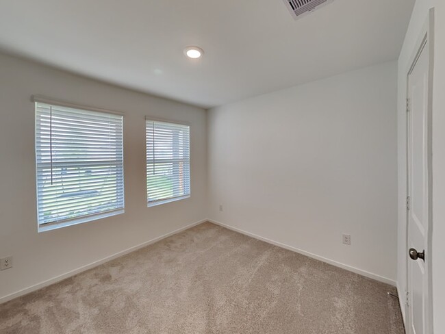 Building Photo - Welcome Home!